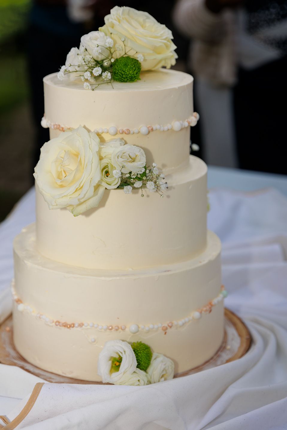 Un gâteau sur mesure, à la fois beau et bon, pour votre événement à Cergy Pontoise et alentours Un gâteau sur mesure, à la fois beau et bon, pour votre événement à Cergy Pontoise et alentours